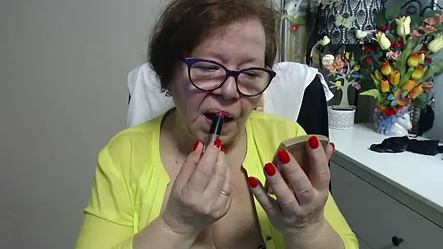 Adelewildx 在線直播表演