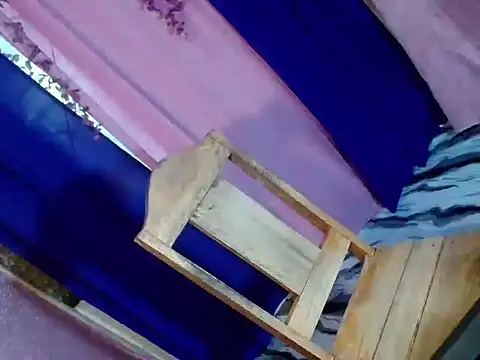 Cutiefy 在線直播表演