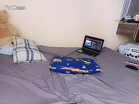 Horny_wifey254's Live XXX Chat