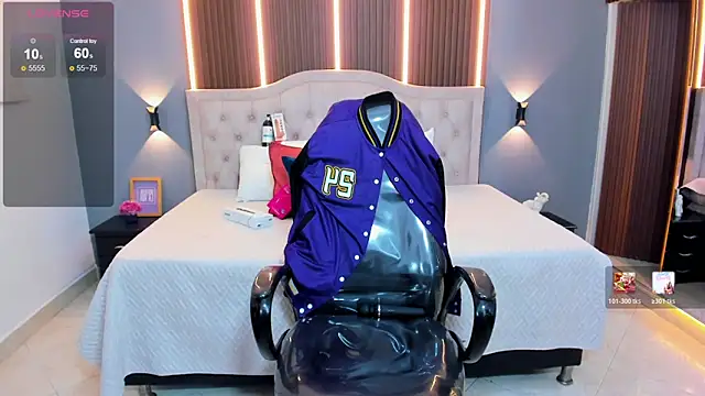 Tommy18__'s Live XXX Chat