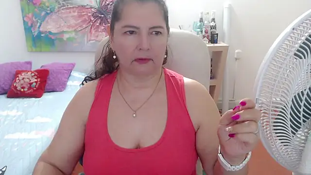 leonela_69n Live XXX chat