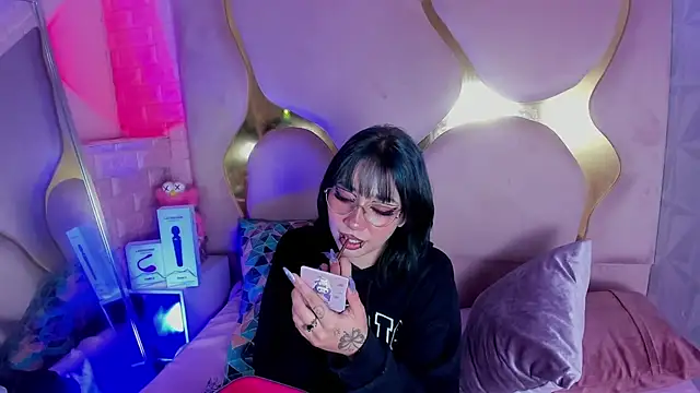 NaniiSisy – Live XXX-chat