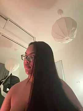 Chaniita 现场XXX聊天