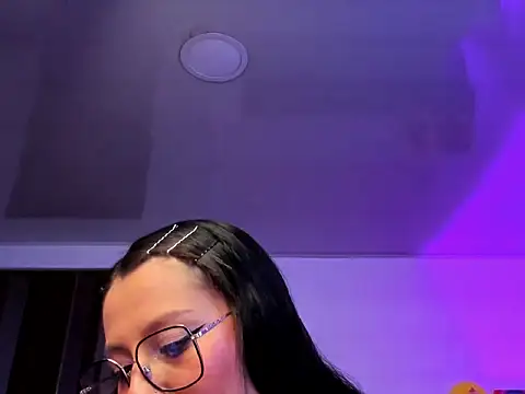 Chat +18 de nataliasweet98 ao vivo