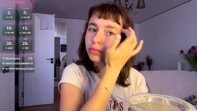 DeltaNorwoode Webcam show