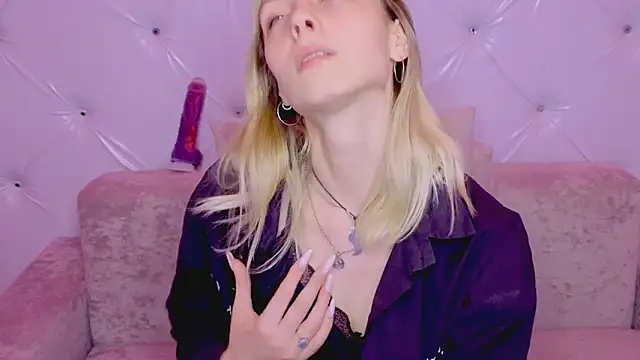 Akiro_Kim7's Live XXX Chat