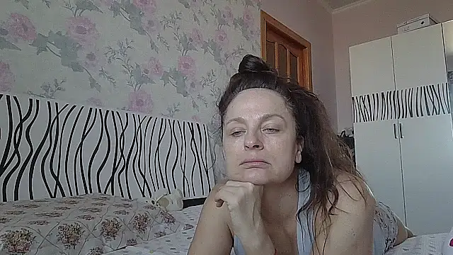 LindaStarSのウェブカメラショー