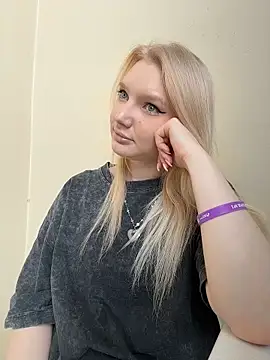 Онлайн чат XXX AmmyHot