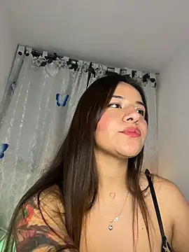 XXX chat uživo modela Linda_Bellucci