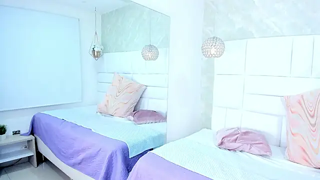 violeta_ruizz's Live XXX Chat