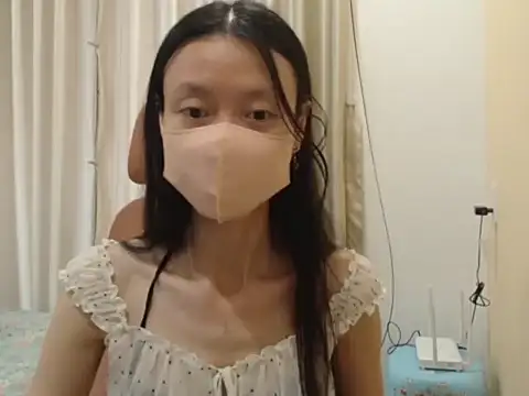 Lil-Cherries Chat XXX live