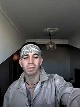 Онлайн чат XXX hazarcannn