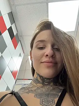 KishaMur's Live XXX Chat