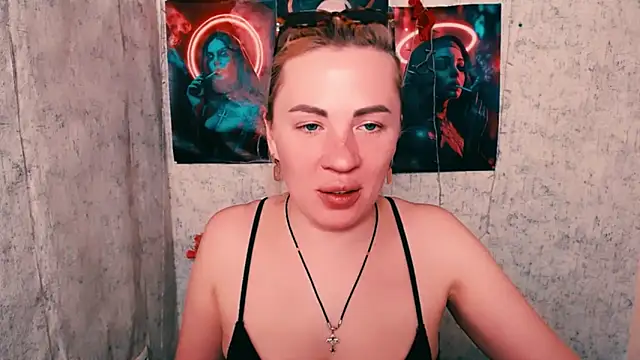 EmmaCat_'s Live XXX Chat