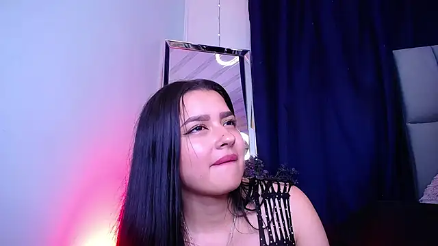 Emilyy05_のライブXXXチャット