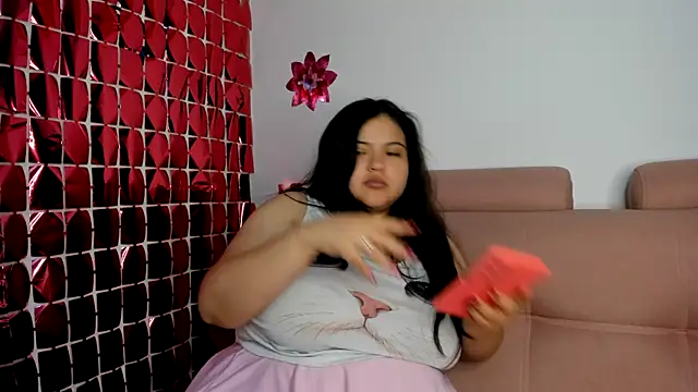 Онлайн чат XXX lizzie_c