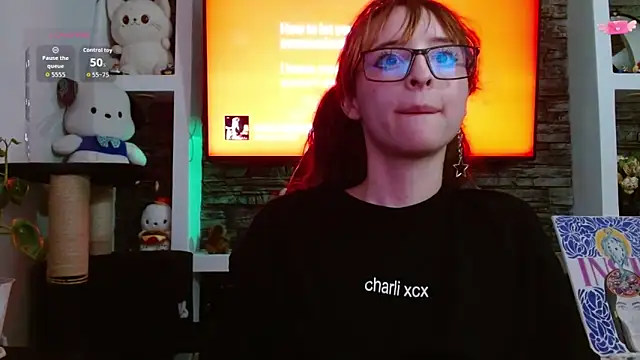 CelesteAyase élő XXX-chatje