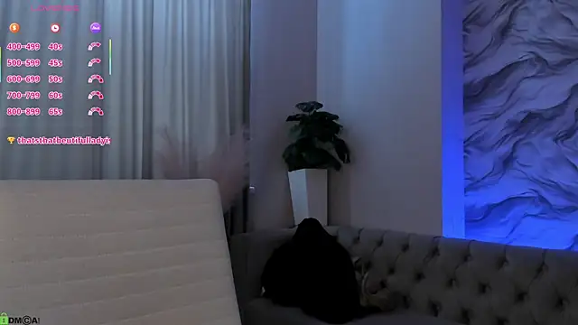 Aria_Mila Chat XXX in diretta