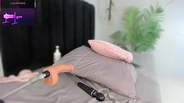 Amaranoir- লাইভ XXX চ্যাট