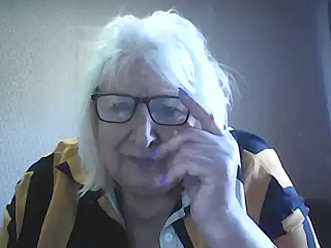 Pokazy przed kamerką – Alexia64231