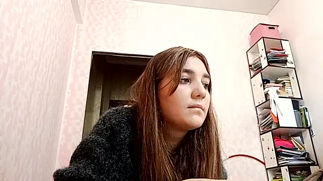 XXX chat uživo modela JanineThielman