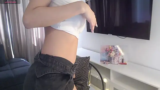 VeliaSai live XXX chat