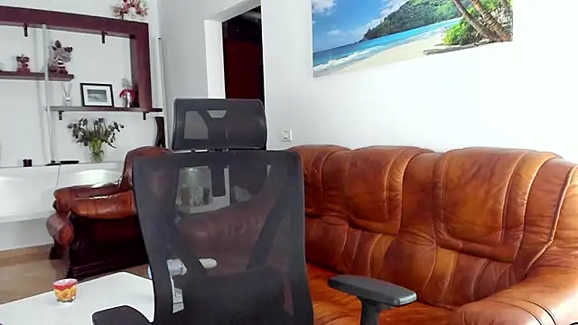 HeavenAva Adlı Modelin Canlı XXX Sohbeti