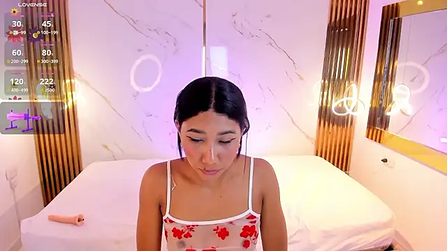 Czat XXX na żywo – CandyRouse__