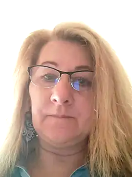 Elza01 即時 XXX 聊天