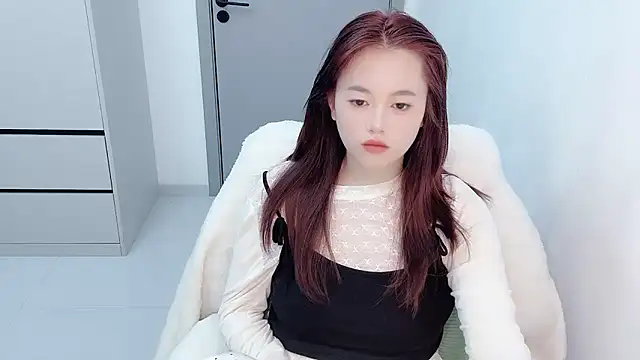 Amireux-8 Webcam-Show