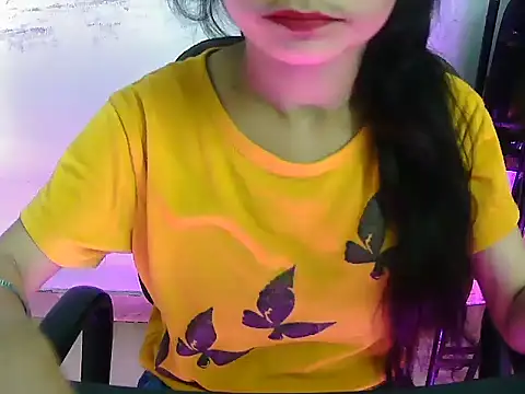 Chatroom XXX en direct de Hotsurbhi