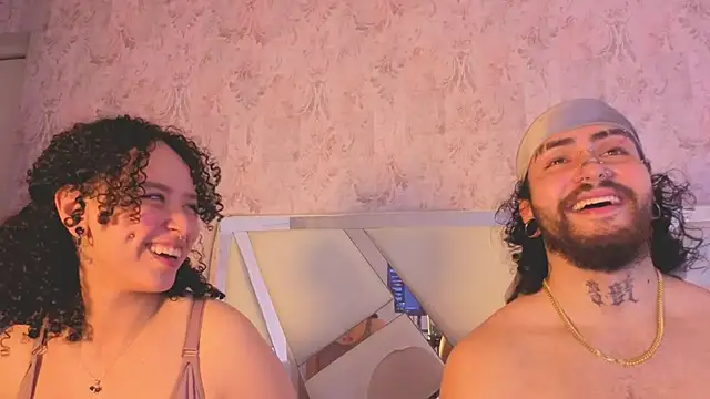 Benny_and_Mark's Live XXX Chat