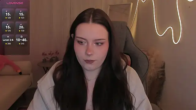 CoraMiel's Live XXX Chat