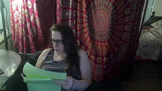 Ireallysquirt's Live XXX Chat