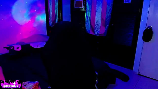 Malud09's Live XXX Chat