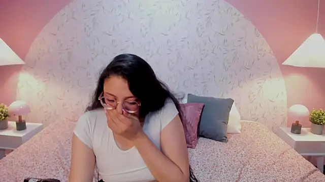 Онлайн чат XXX Angelie_Rosebrm