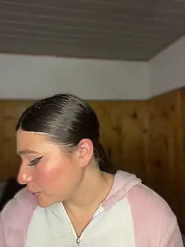 Miss_Dani Obrolan Langsung XXX