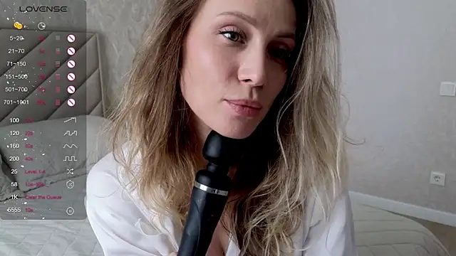 Онлайн чат XXX Alice_Wonders