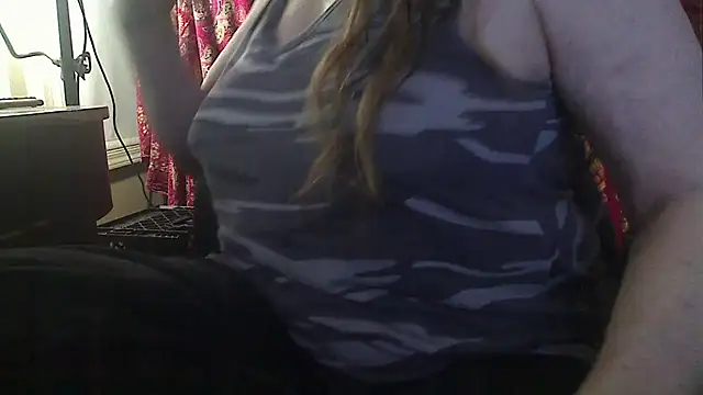 Ireallysquirt 即時 XXX 聊天