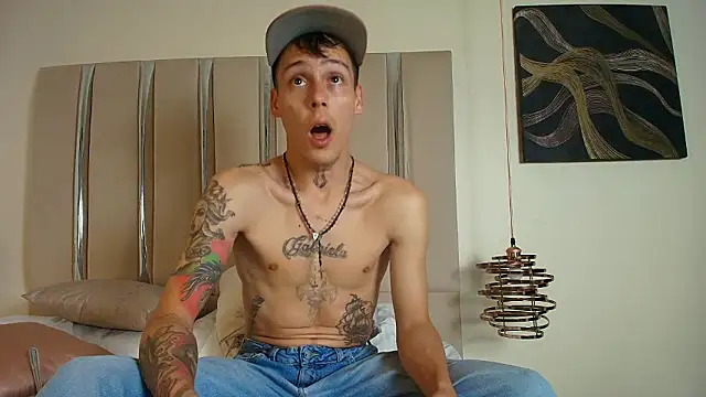 Chat +18 de Ethan_Wolfe ao vivo