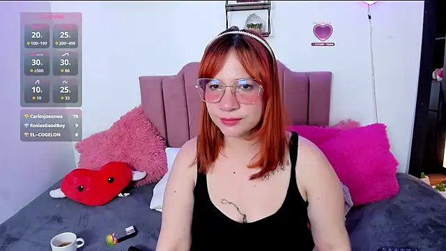 Czat XXX na żywo – Nina_curves