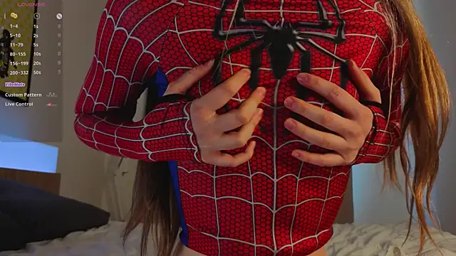 Chat +18 de TiffinyMergist ao vivo