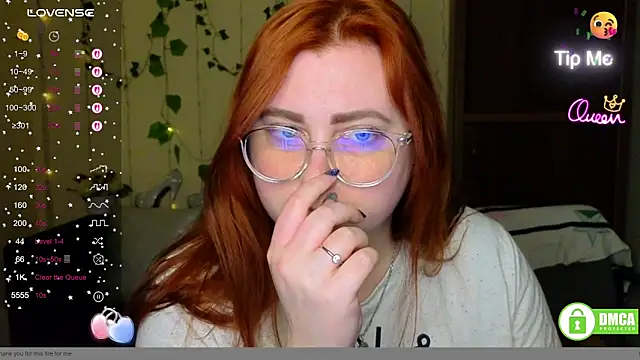 Chat XXX en directo de Alicia_love00