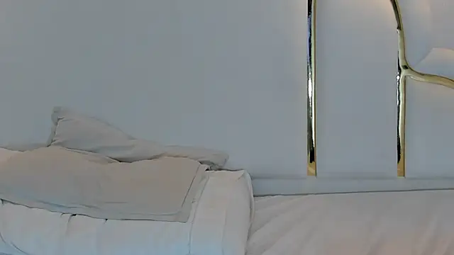 naughtyrose_vc 现场XXX聊天