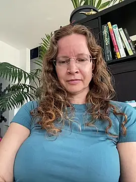 AnnikaRose: онлайн-секс-чат