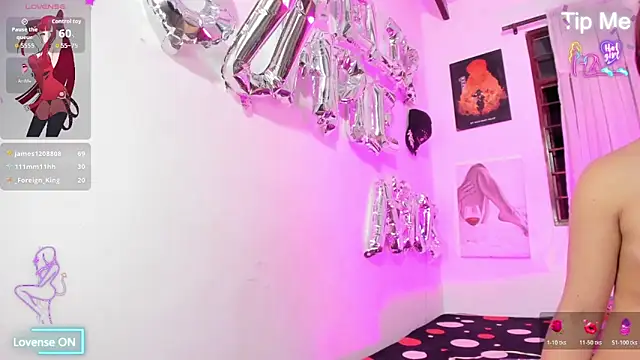 Rihanna_hotx Chat XXX in diretta