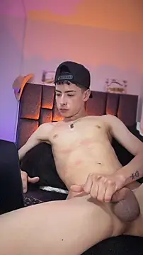 Chat +18 de Sebastian_Reed ao vivo