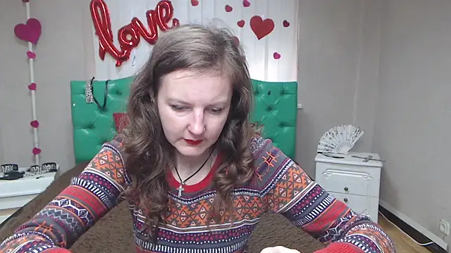 MeganPirs: онлайн-секс-чат