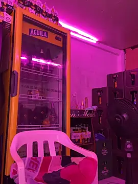 Hot_beauty__ Chat XXX live