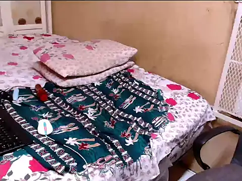 MatureNesh Live XXX-chat